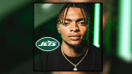 Justin Fields Signs with the New York Jets